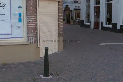 Kanon bij café Pul image