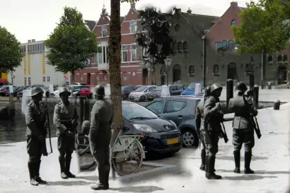 Pontonniers aan de Korte Kalkhaven image