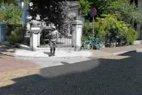 Pontonnier bij de Kweekschool thumbnail