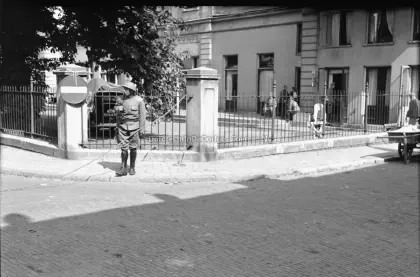 Pontonnier bij de Kweekschool image