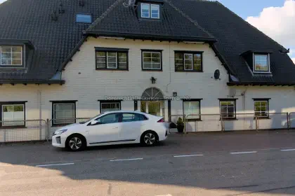 Politie kazerne Willemsdorp image