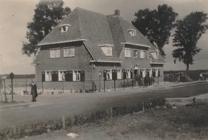 Politie kazerne Willemsdorp image